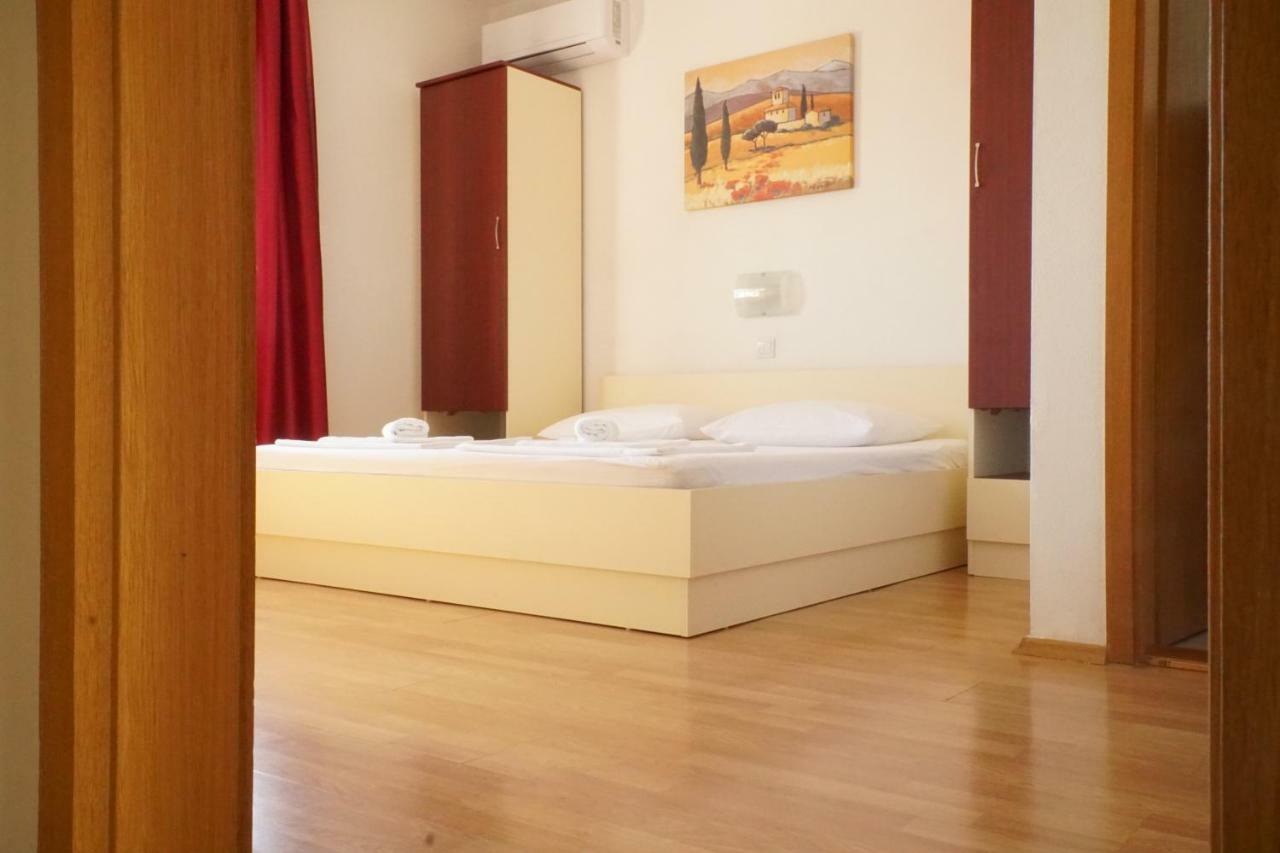 Villa Mily Baška Voda Pokój zdjęcie