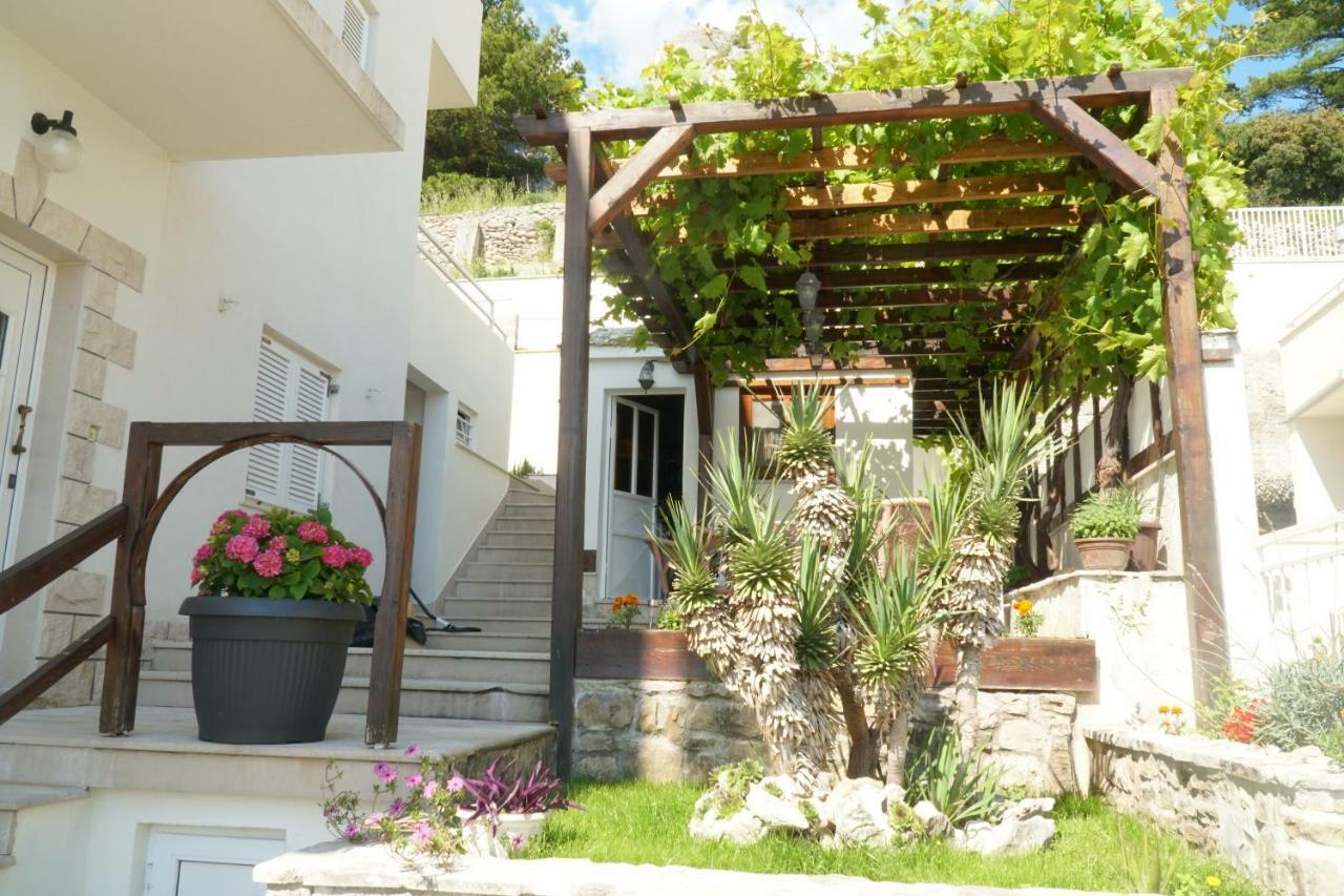 Villa Mily Baška Voda Zewnętrze zdjęcie